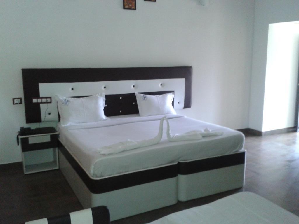 Happy Nest Yercaud Hotel Room photo